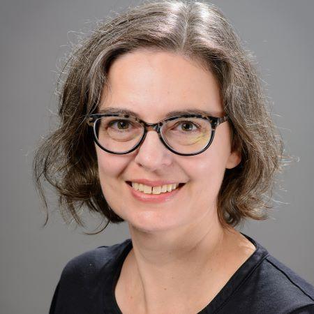 Photo of Julie A. Silva